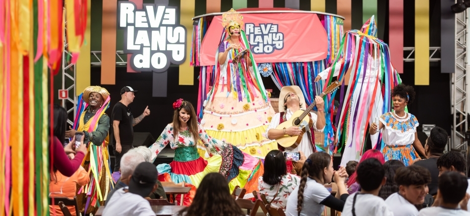 Entrada gratuita e atraes para toda a famlia: Revelando SP retorna a Iguape com shows de Almir Sater, 14 Bis e muito mais