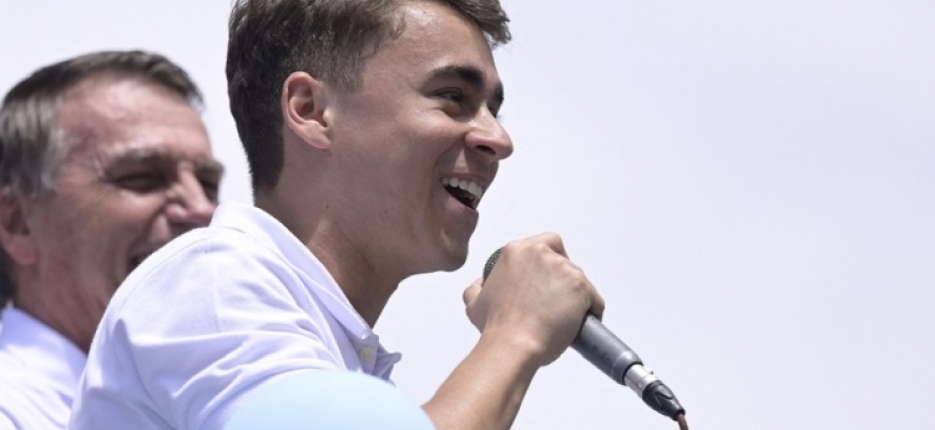 Nikolas Ferreira  condenado a pagar R$ 40 mil por chamar mulher trans de homem