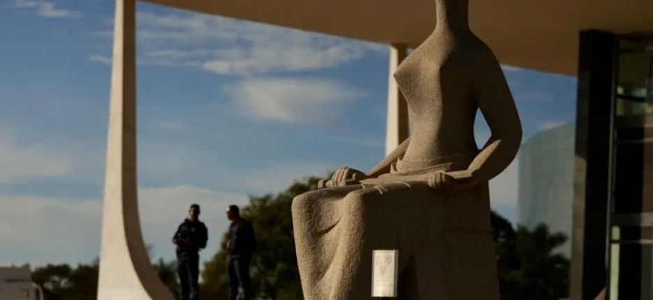 Ministros do STF reforam deciso de Gilmar Mendes: O plenrio est com o decano, diz fonte